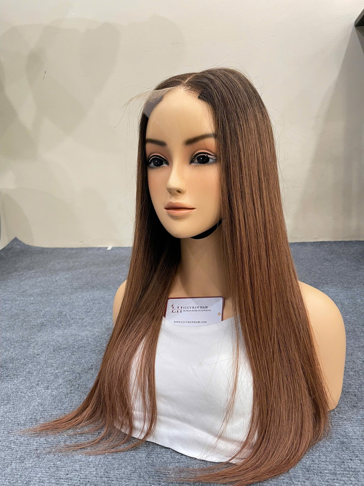 16 Inch Hair Luxury Quality Lace Closure Wigs Ombre Color Natural Straight Straight New Collection 2025