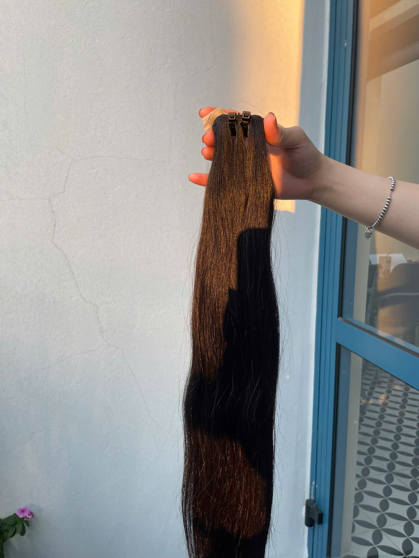 Natural Straight Weft 100% Human Hair Extensions