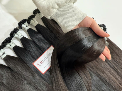 Flat Keratin Hair Extensions Natural Color Vietnamese Virgin Hair For Bleaching Best Seller